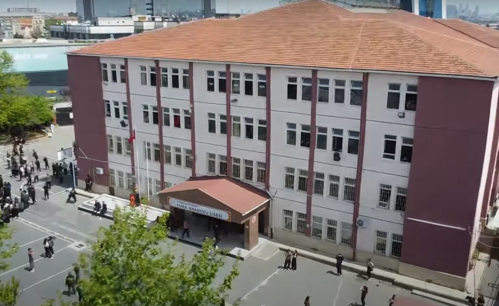 WhatsApp Image 2025-08-09 at 17.44.06